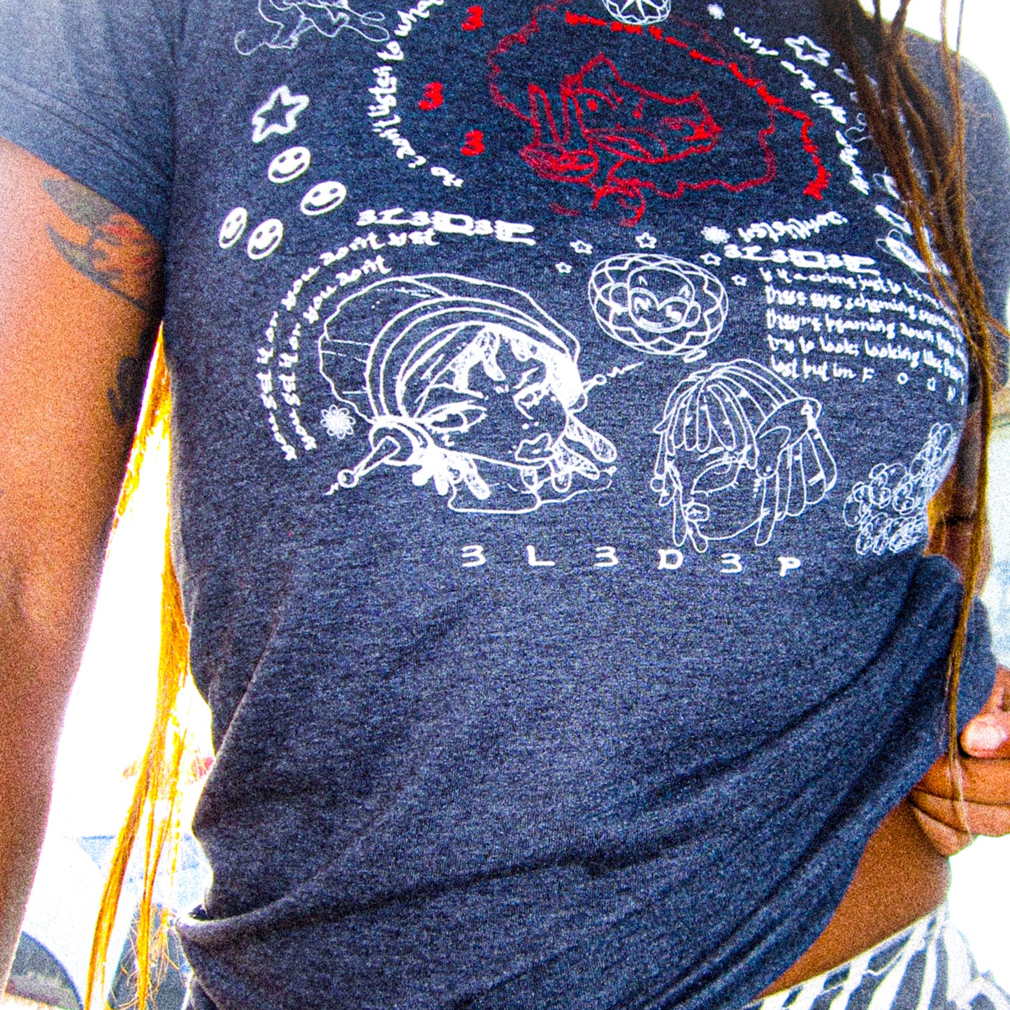 GRAPHIC GREY : T-SHIRT