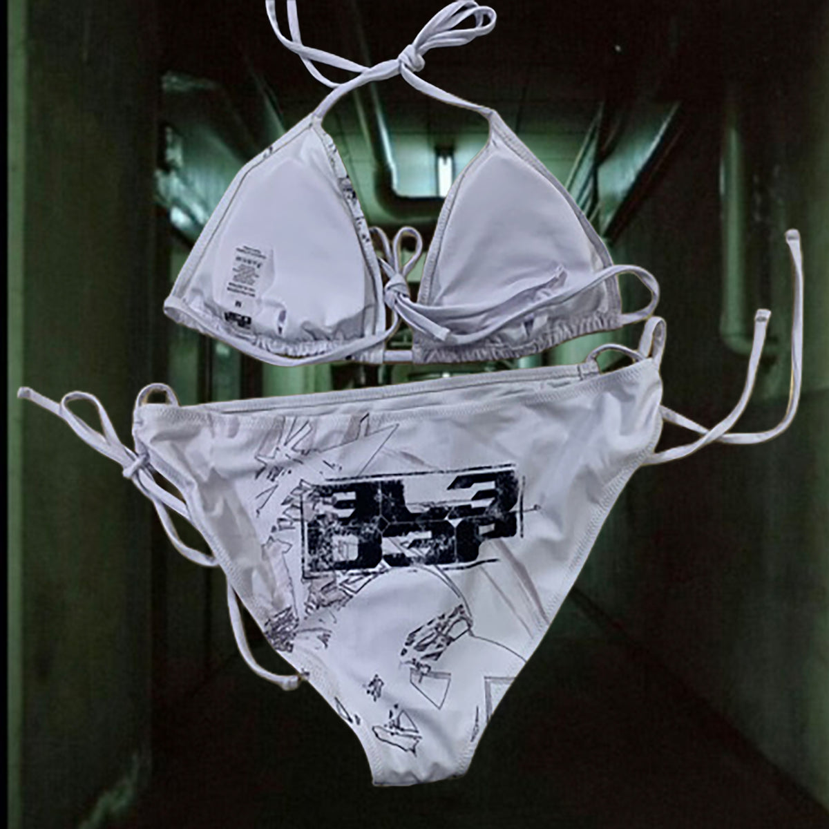 BIKINI SET : TOP // BOTTOM