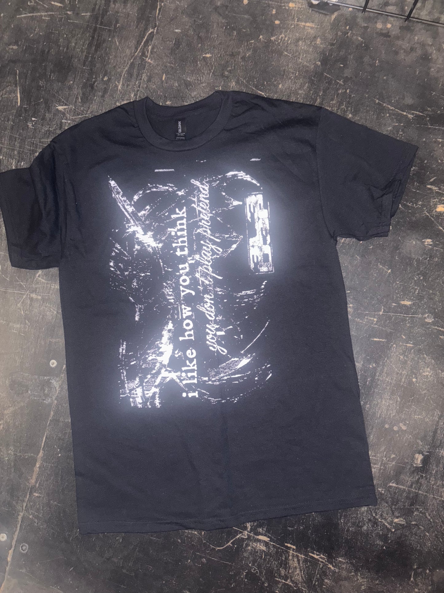YSSR ::: BLACK T-SHIRT