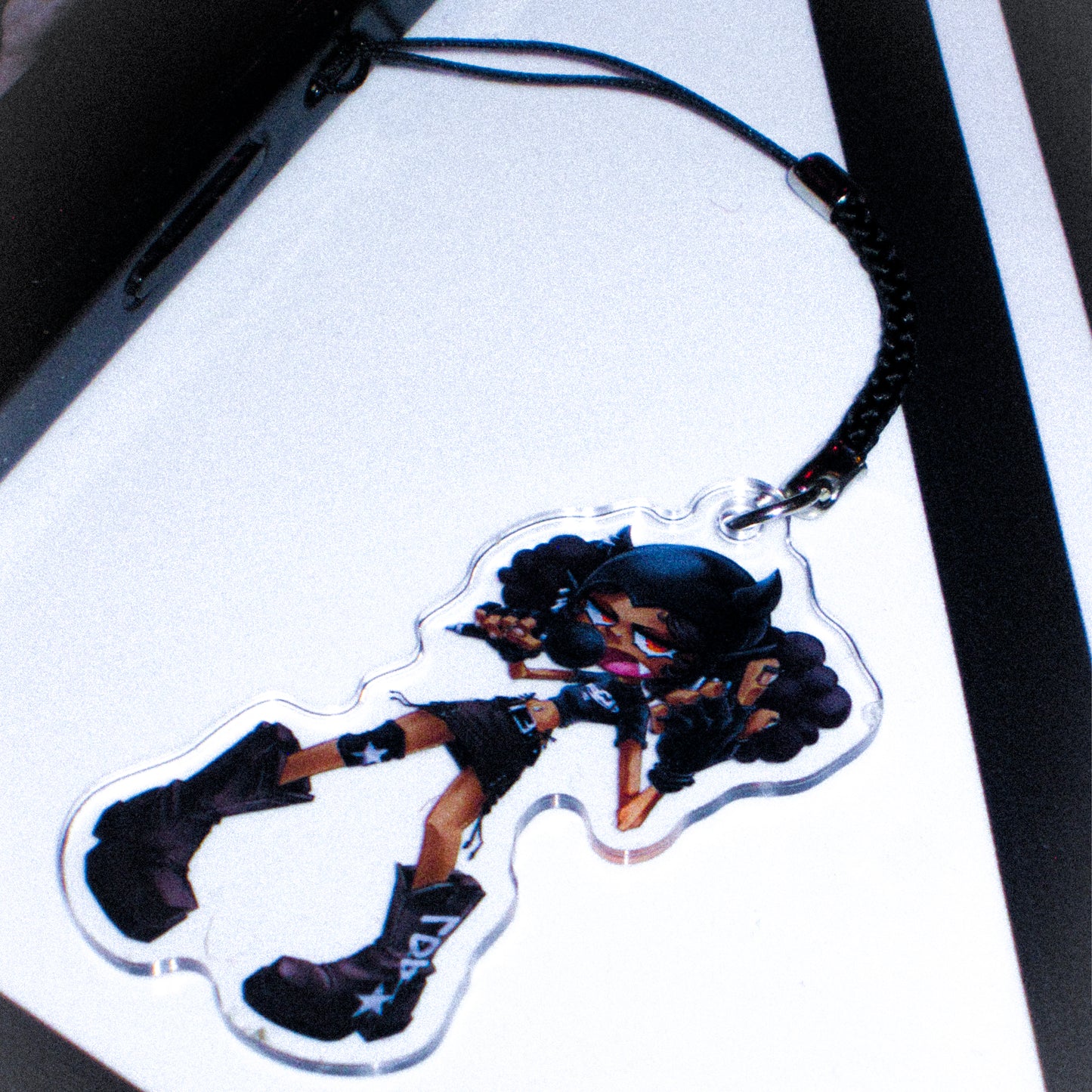 KEYCHAIN & PHONE CHARM : CHARACTER LOGO